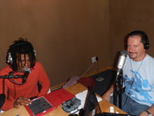 shelton-kartun-on-radio